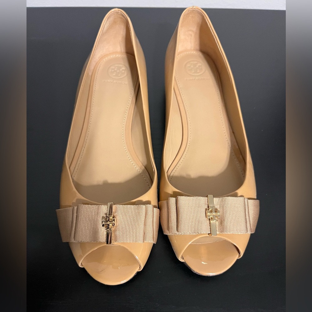 Camel Tory Burch Peep Toe Flats
